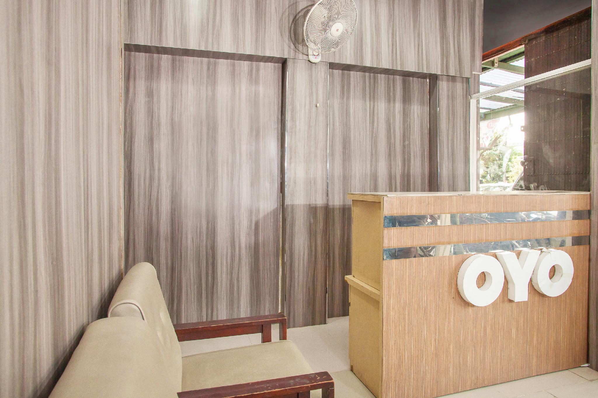 Oyo 164 Ang'S Residence Krukah Dış mekan fotoğraf