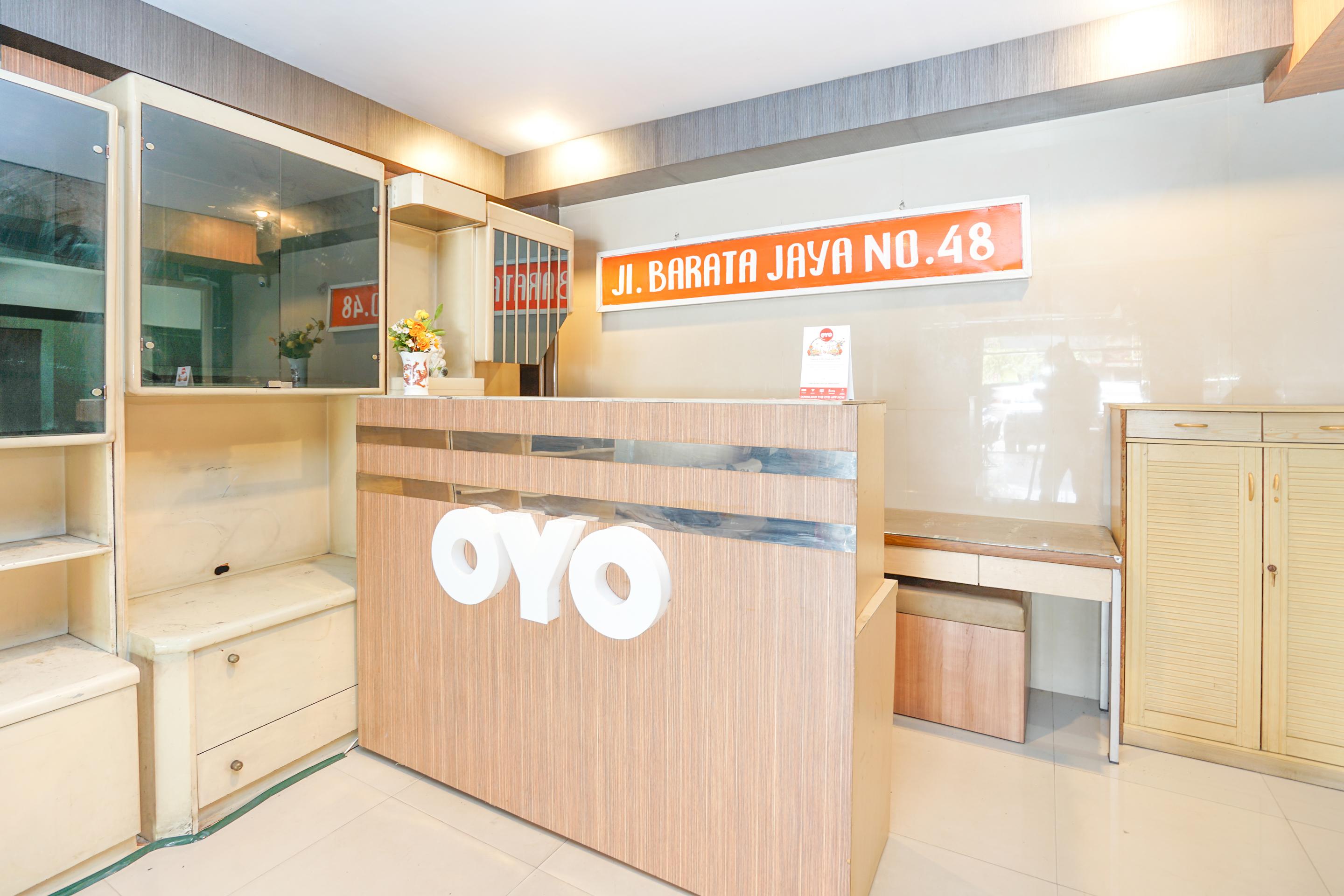 Oyo 164 Ang'S Residence Krukah Dış mekan fotoğraf