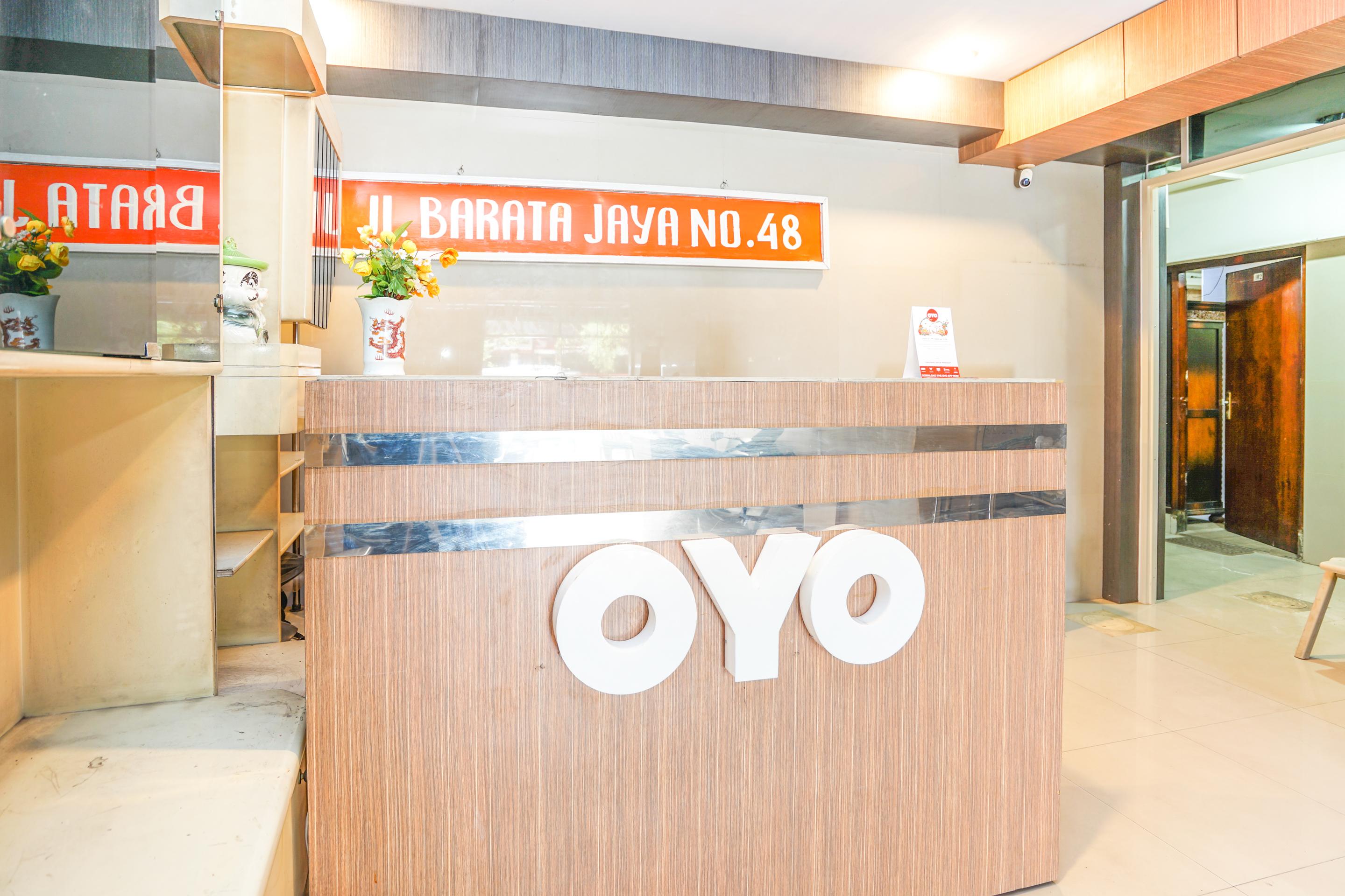 Oyo 164 Ang'S Residence Krukah Dış mekan fotoğraf