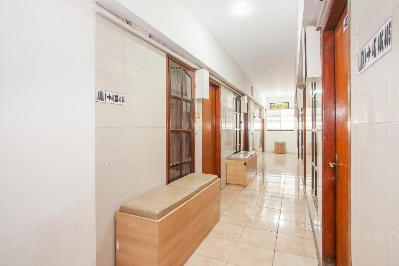 Oyo 164 Ang'S Residence Krukah Dış mekan fotoğraf