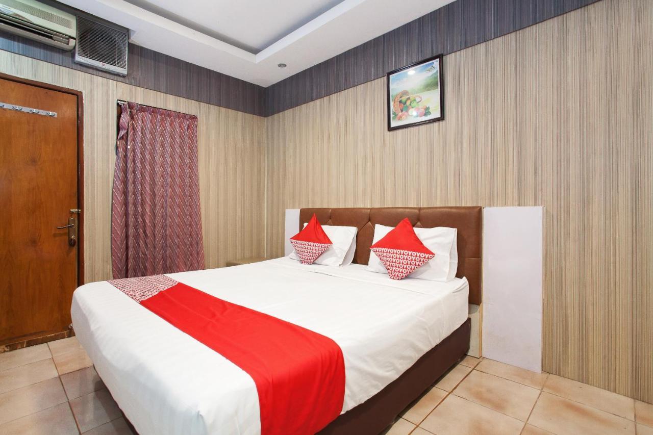 Oyo 164 Ang'S Residence Krukah Dış mekan fotoğraf